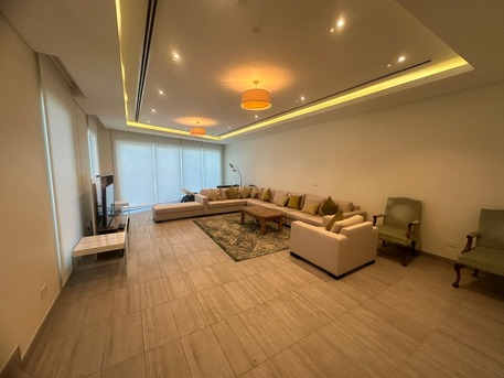 Amwaj Islands, Apartments, Flats, Houses & Villas, BHD 2200/month,  Furnished,  5 BR,  500 Sq. Meter,  ULTRA LUXURY BEACHFRONT 5BR VILLA IN AMWAJ ISLANDS |  PRIVATE POOL | SEA VIEW | EWA INCLUS