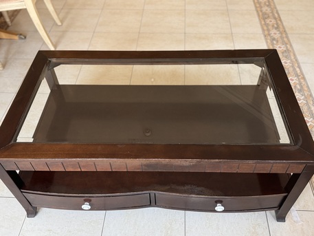 Manama, Free Items, BHD 10,  Coffee Table