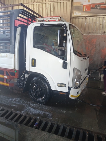 Riyadh, Job Seekers, Reliable Dyna Truck For Moving Goods