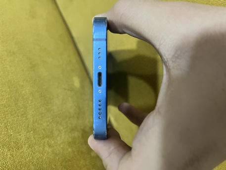 Riyadh, Electronics, SAR 900,  IPhone 13 . 900 SAR (negotiable)