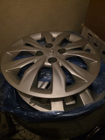 Al Sulaymaniyyah, Auto Parts, SAR 100,  Hyundai Accent Stock Rim  & Covers Size 15R