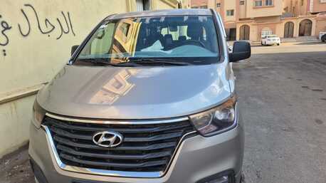 Tabuk City, Vehicles, Cars & Trucks , SAR 1,  Hyundai H1 Starex,  2021,  Automatic,  1 KM,  Rent Base Only Hyundai H1, Starex, , Diesel, 11 Seats