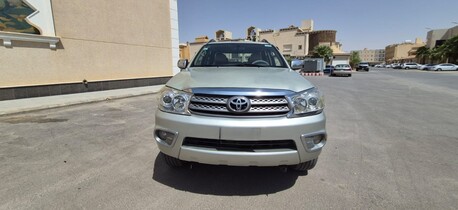 Dhahrat Laban, Vehicles, Cars & Trucks , SAR 32000,  Toyota Fortuner,  2010,  Automatic,  344150 KM,  For Sale:   (Clean Condition)