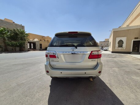 Dhahrat Laban, Vehicles, Cars & Trucks , SAR 32000,  Toyota Fortuner,  2010,  Automatic,  344150 KM,  For Sale:   (Clean Condition)