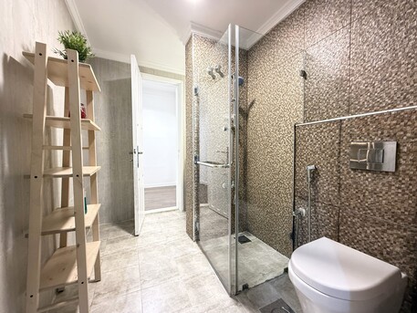 Kuwait City, Apartments, Flats, Houses & Villas, KWD 850/month,  4 BR,  Jabriya &ndash; Spacious, Four Bedroom Floor With Balcony