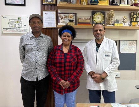 Dwarka, Health, Dr. Sumiet Snha - Best Neurosurgeon In Delhi