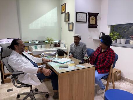 Dwarka, Health, Dr. Sumiet Snha - Best Neurosurgeon In Delhi