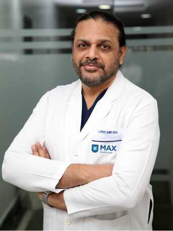 Dwarka, Health, Dr. Sumiet Snha - Best Neurosurgeon In Delhi