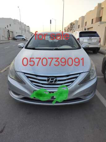 Ad Diriyah, Vehicles, Cars & Trucks , SAR 22000,  Hyundai Sonata,  2013,  Automatic,  394950 KM,  - FOR SALE GOOD CONDITION..