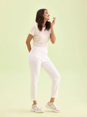Chennai, Clothing & Accessories, INR 1199,  Go Colors White Pants For Women With Modern Elegance