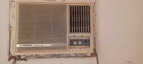 Riffa, Air Conditioners, BHD 30,  Urgent Sales Window AC