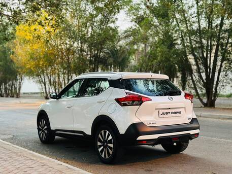 Segaya, Vehicles, Cars & Trucks , BHD 3750,  Nissan Kicks,  2018,  Automatic,  77000 KM,  NIISSAN KICKS   MODEL WELL MAINTAINED SUV CALL OR WHATSAPP ON 35400768 ,33665080