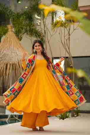 Jaipur, Clothing & Accessories, INR 7500,  Buy ZenAlyaa Dusk Yellow Cosmos Suit Set Online