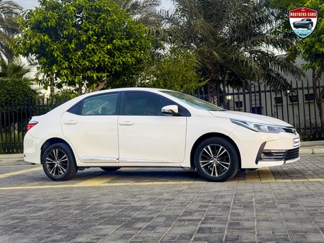 Manama, Vehicles, Cars & Trucks , BHD 100,  TOYOTA COROLLA 1.6 Xli,  2018,  Automatic,  138000 KM,    MODEL FOR SALE