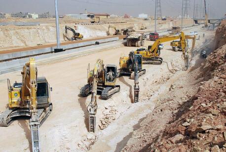 Riyadh, Equipment Rental, Complete Heavy Equipment Solutions Across Saudi Arabia