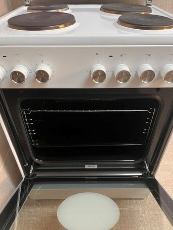 Jeddah, Appliances, SAR 500,  Simfer, Electric 60x60, 4 Hot Plates, Electric Oven,White