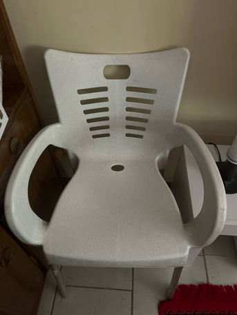 Al Maathar, Furniture, SAR 50,  Small Plastic Table & Chair Sr 50