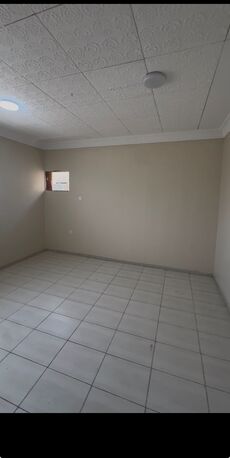 Al Malaz, Apartments, Flats, Houses & Villas, SAR 38000/month,  4 BR,  38000 Sr ,4 Rooms Villa Portion