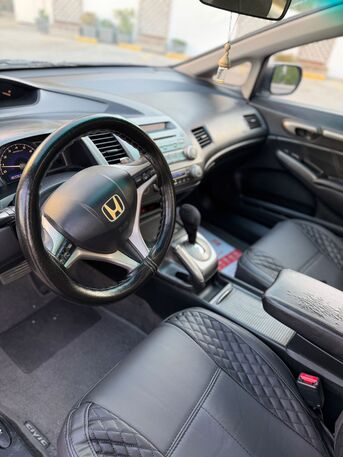 Manama, Vehicles, Cars & Trucks , BHD 1750,  Honda Civic,  2009,  Automatic,  183247 KM,    Full Option With Sunroof In Excellent Condition
