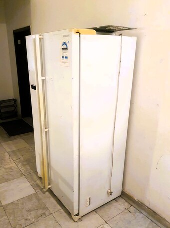 Jeddah, Appliances, SAR 300,  Clean Refrigerator - Side Be Side