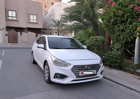 Riffa, Vehicles, Cars & Trucks , BHD 2750,  Hyundai Accent,  2018,  Automatic,  160000 KM,  Excellent Condition