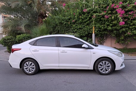 Riffa, Vehicles, Cars & Trucks , BHD 2750,  Hyundai Accent,  2018,  Automatic,  160000 KM,  Excellent Condition