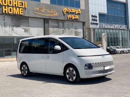 Manama, Vehicles, Cars & Trucks , BHD 8900,  HYUNDAI STARIA,  2023,  Automatic,  60500 KM,    (White)