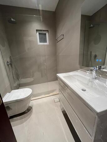 Amman, Apartments, Flats, Houses & Villas, JOD 25000/year,  4 BR,  290 Sq. Meter,  Ground Floor Apartment For Rent In Deir Ghubar