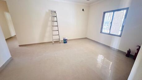 Tubli, Apartments, Flats, Houses & Villas, BHD 230/month,  4 BR,  Flat For Rent In Tubli Without EWA