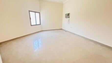 Tubli, Apartments, Flats, Houses & Villas, BHD 230/month,  4 BR,  Flat For Rent In Tubli Without EWA