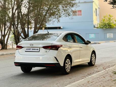 Segaya, Vehicles, Cars & Trucks , BHD 3950,  Hyundai Accent,  2022,  Automatic,  65000 KM,    MODEL WELL MAINTAINED SEDAN CALL OR WHATSAPP ON 35400768 ,33665080