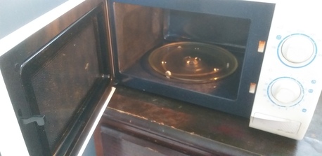 Juffair, Household Items, BHD 12,  Samsung Microwave Oven