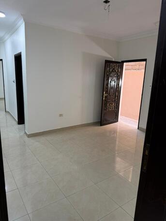 Jubail, Apartments, Flats, Houses & Villas, SAR 1900/month,  Apartments/flats For Rent In Newly Renovated Building For Executive Bachelors