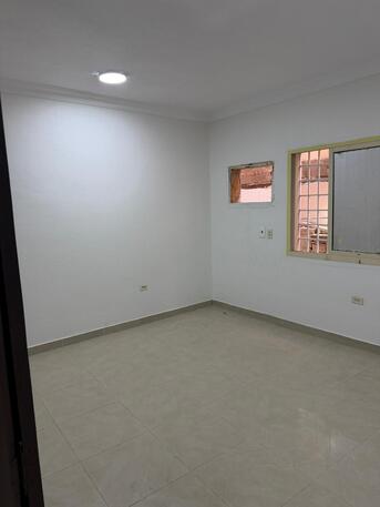 Jubail, Apartments, Flats, Houses & Villas, SAR 1900/month,  Apartments/flats For Rent In Newly Renovated Building For Executive Bachelors