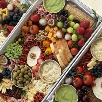 Sydney, Food, Grazing Box Delivery Sydney &ndash; Fresh & Beautifully Curated Platters