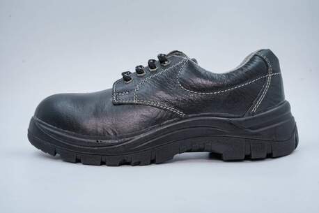Faridabad, Sporting Goods, INR 1000,  ISI Certified Shoes Manufacturers &ndash; Reliable Safety Footwear Solutions