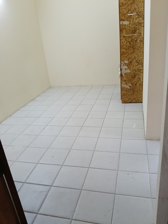Ras Rumman, Apartments, Flats, Houses & Villas, BHD 160/month,  1 BR,  1 Bedroom Semi Furnished Flat For Rent With Ewa Unlimited