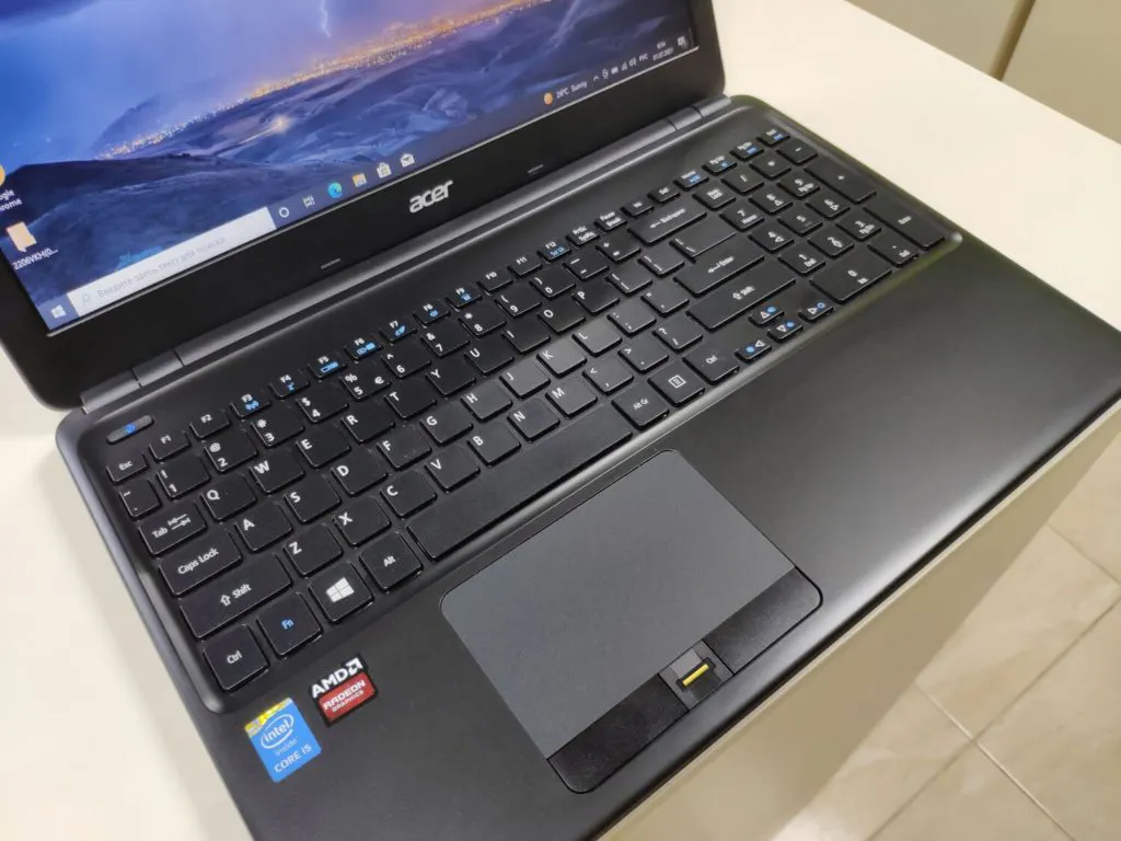 Riffa, Computers, BHD 47,  ACER Corei5 Laptop 8GB RAM 128GB SSD 15.6Inches 3 Months Warranty