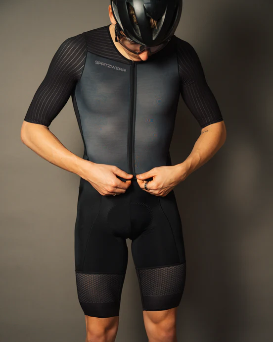 London, Business, High-Performance Cycle Riding Clothes
