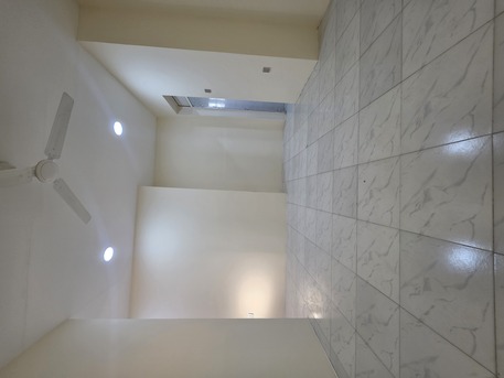 Manama, Apartments, Flats, Houses & Villas, BHD 175/month,  1 BR,  Very Neet & Clean UN Furnished 1 Bedroom Flat With Ewa 175/ BD In Um Alhassam