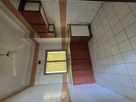 Manama, Apartments, Flats, Houses & Villas, BHD 180/month,  2 BR,  - Very Neet Semi Furnished 2 BHK Flat Without Ewa @180/BD In Um Alhassam