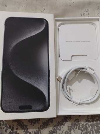 Riyadh, Mobile Phones, SAR 3300,  I PHONE 15 PRO MAX 256 GB BLACK TITANIUM 5G WITH FACE TIME MIDDLE EAST VERSION