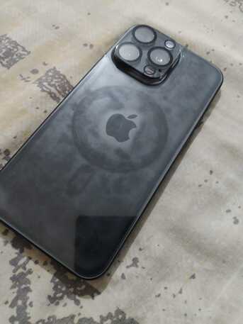 Riyadh, Mobile Phones, SAR 3300,  I PHONE 15 PRO MAX 256 GB BLACK TITANIUM 5G WITH FACE TIME MIDDLE EAST VERSION