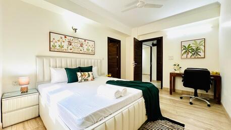 Mumbai, Apartments, Flats, Houses & Villas, INR 10530/day,  1 BR,  600 Sq. Feet,  Modern 1BHK - New Friends Colony - Balcony, Parking