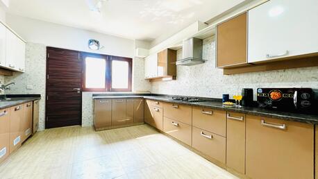 Mumbai, Apartments, Flats, Houses & Villas, INR 10530/day,  1 BR,  600 Sq. Feet,  Modern 1BHK - New Friends Colony - Balcony, Parking