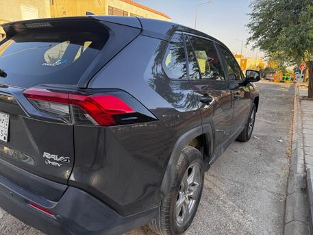 Riyadh, Vehicles, Cars & Trucks , SAR 28460,  Toyota RAV4 Hybrid LE 4x4,  2025,  Automatic,  5600 KM,    - Only 5,600 KM