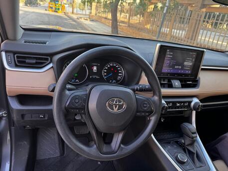 Riyadh, Vehicles, Cars & Trucks , SAR 28460,  Toyota RAV4 Hybrid LE 4x4,  2025,  Automatic,  5600 KM,    - Only 5,600 KM