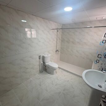 Adliya, Apartments, Flats, Houses & Villas, 2 BR,  Adliya, Specious 2 Bed Room Flat For Rent