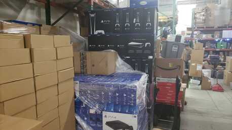 New York, Business Partners, We Deal In Wholesales In Consumable Electronics