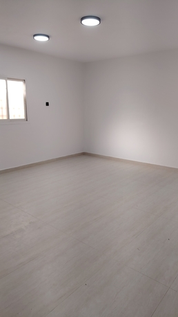 Ghirnatah, Apartments, Flats, Houses & Villas, SAR 50000/year,  4 BR,  New Family Flat With 4 Bhk, 2 Bathrooms, Hall @ Second Floor